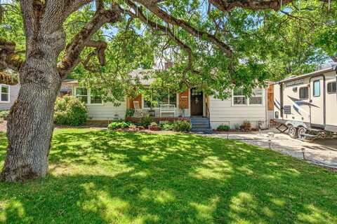 1504 Wilson Place, Medford, OR 97504