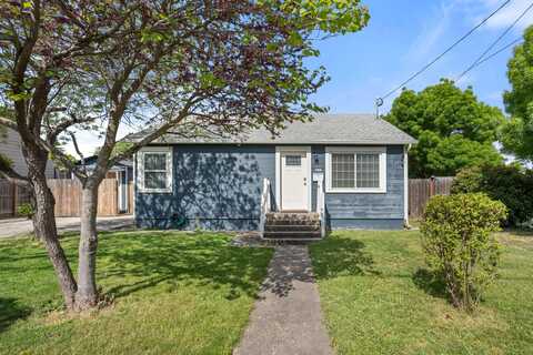 400 S Peach Street, Medford, OR 97501