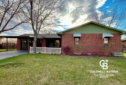 2016 N Dennison Street, Garden City, KS 67846