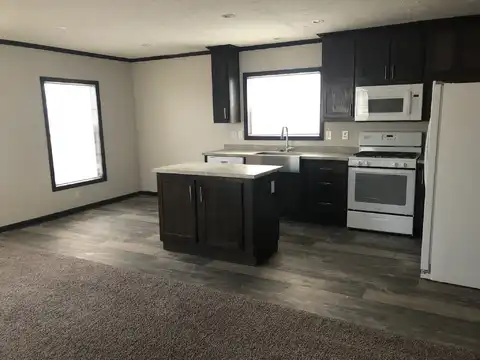 1333 ELAINE, Troy, MI 48083