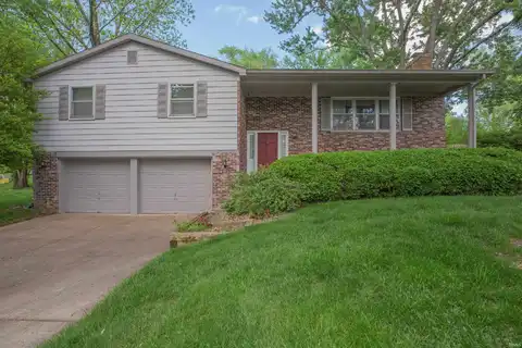 8415 Holly Court, Evansville, IN 47710