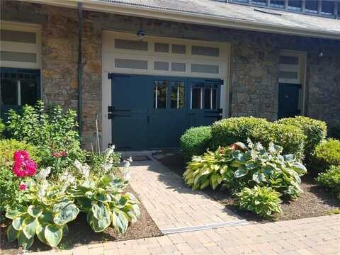 113 Coggeshall Avenue, Newport, RI 02840