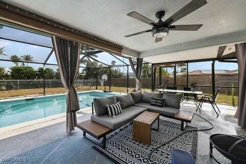 622 SE 32nd Street, Cape Coral, FL 33904