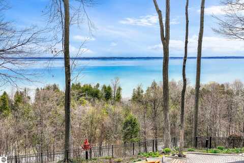1451 S Bay View Trail, Suttons Bay, MI 49682