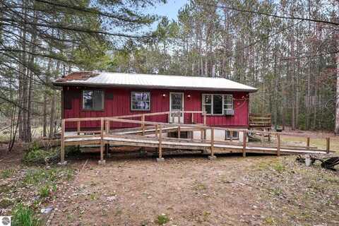1351 N Betsie River Road, Interlochen, MI 49643