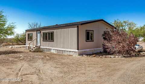 13700 E Lipps Lane, Vail, AZ 85641