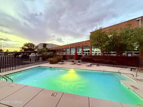 1001 E 17th Street, Tucson, AZ 85719