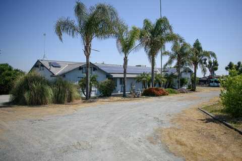 12066 Idaho Avenue, Hanford, CA 93230