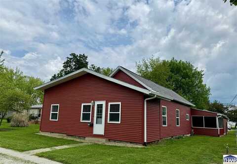 415 N State St, Sullivan, IN 47882