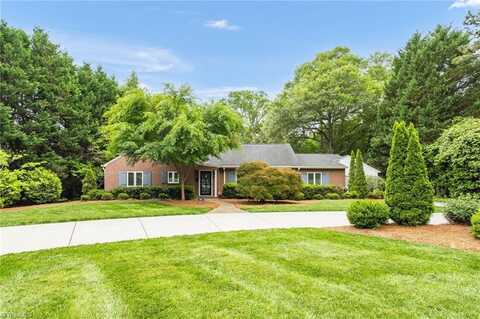 2660 Robinhood Road, Winston Salem, NC 27106
