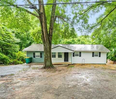 1700 Old Hollow Road, Walkertown, NC 27051