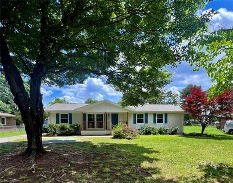 4942 Shattalon Drive, Winston Salem, NC 27106