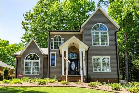 2122 Hawthorne Lane, Wilkesboro, NC 28697