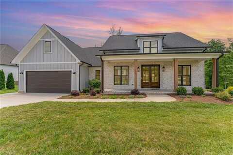 7511 Monty Drive, Kernersville, NC 27284