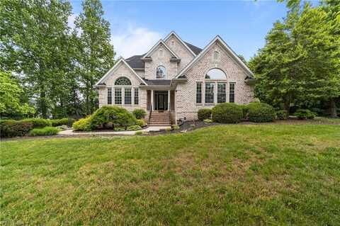 196 Arnold Palmer Drive, Advance, NC 27006