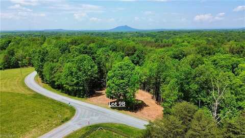 4045 Rolling Hill Drive, Tobaccoville, NC 27050