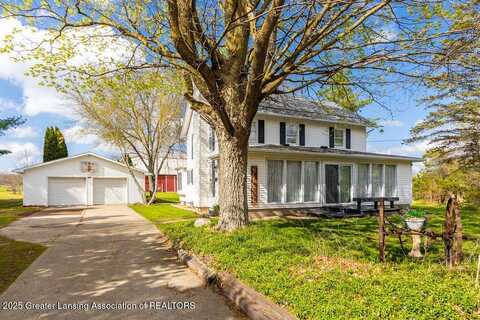 1061 E Sherwood Road, Williamston, MI 48895
