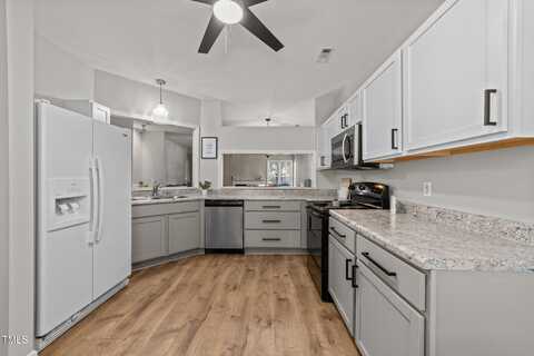 6120 Sunpointe Drive, Raleigh, NC 27606