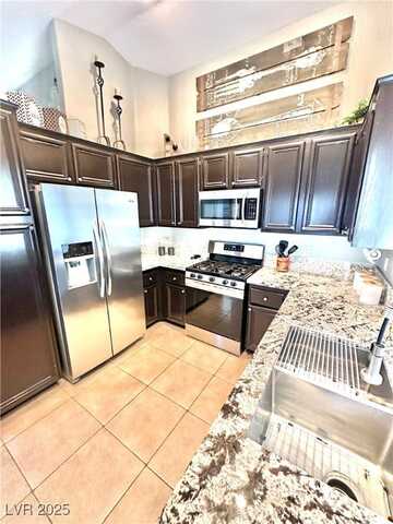 3329 HIDDEN RIDGE Street, Las Vegas, NV 89129
