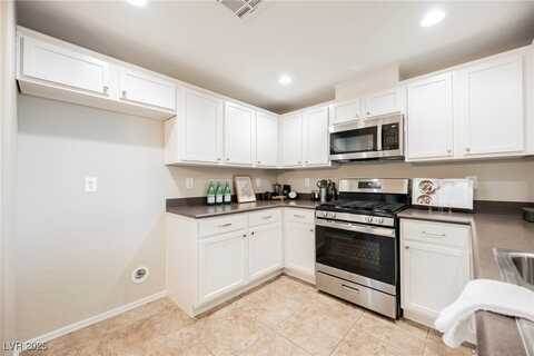 6868 Sky Pointe Drive, Las Vegas, NV 89131