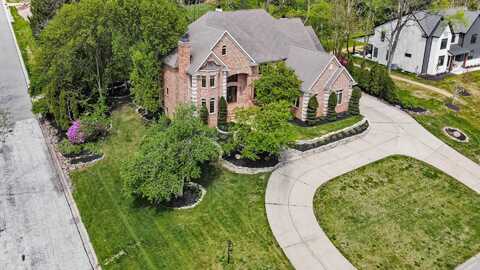 2101 Emmett Court, Valparaiso, IN 46385