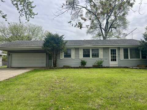 741 Timberline Parkway, Valparaiso, IN 46385