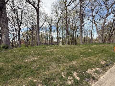 727 Druim Trail, Crown Point, IN 46307