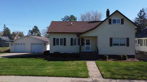1115 2ND AVE, Antigo, WI 54409