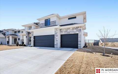 10914 N 171st Street, Bennington, NE 68007