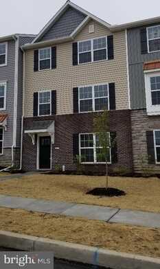 4520 WILD ORCHID LANE, ENOLA, PA 17025