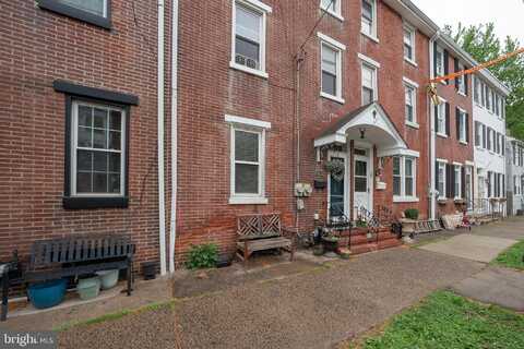 325 WASHINGTON AVENUE, PHOENIXVILLE, PA 19460