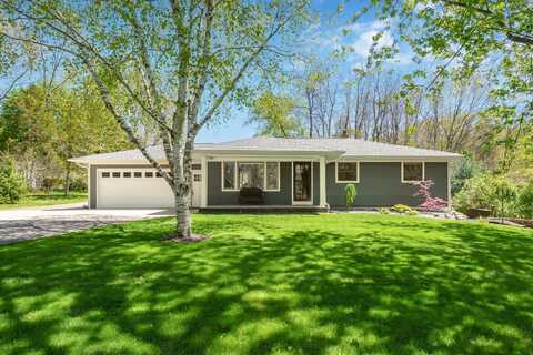 8198 N 26th Street, Kalamazoo, MI 49004
