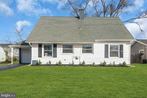 11 BUTTERCUP LANE, WILLINGBORO, NJ 08046