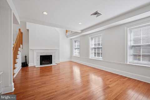 242 S 8TH STREET, PHILADELPHIA, PA 19107