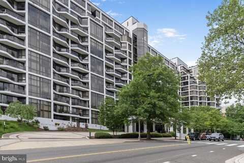 1530 KEY BOULEVARD, ARLINGTON, VA 22209