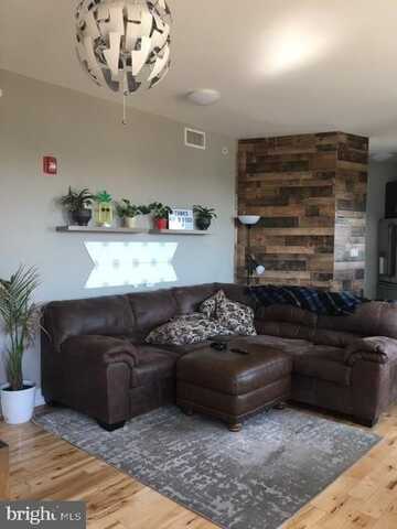 148 W GIRARD AVENUE, PHILADELPHIA, PA 19123