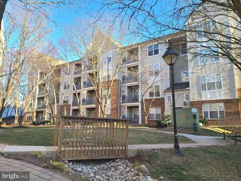 3009 NICOSH CIRCLE, FALLS CHURCH, VA 22042