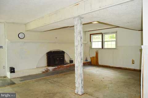 8814 LAFAYETTE DRIVE, OWINGS, MD 20736