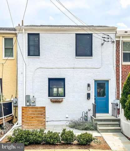 20 KENNEDY STREET, ALEXANDRIA, VA 22305