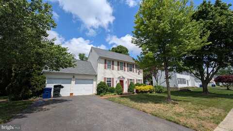 7 MAHOGANY DRIVE, BURLINGTON, NJ 08016