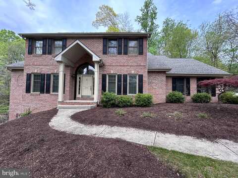 4740 MAPLE SHADE DRIVE, HARRISBURG, PA 17110