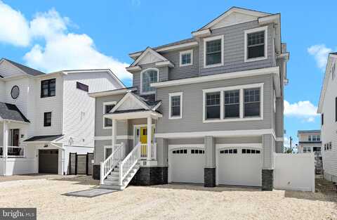 11 BARRY LANE, MANAHAWKIN, NJ 08050