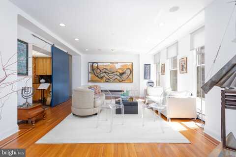1901 WALNUT STREET, PHILADELPHIA, PA 19103