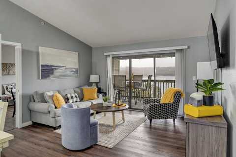 100 Getaway Circle, Kimberling City, MO 65686