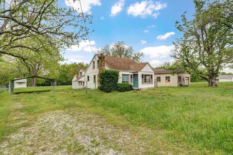1133 N Dickerson Avenue, Springfield, MO 65803
