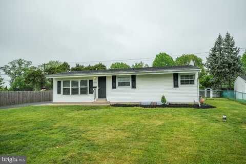 1005 JEFFREY LANE, LANGHORNE, PA 19047