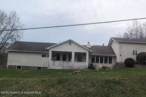 404 Chapman Lake Road, Sackett, PA 18433