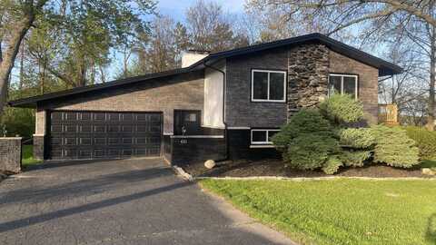 4311 Hogan Court, Crown Point, IN 46307