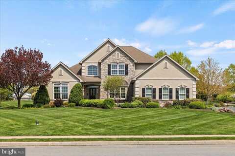 108 MUSTANG TRAIL, REINHOLDS, PA 17569