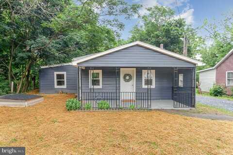 5300 BINO ROAD, GREENCASTLE, PA 17225